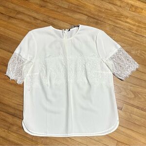 White Zara blouse with lace sleeves